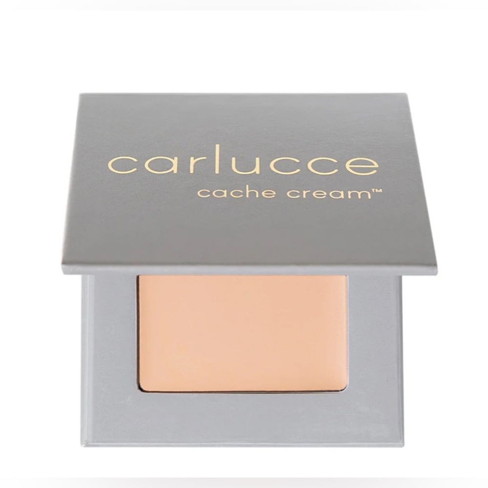 Carlucce Cache Cream - Faultless - Foundation Pallette - $44 MSRP